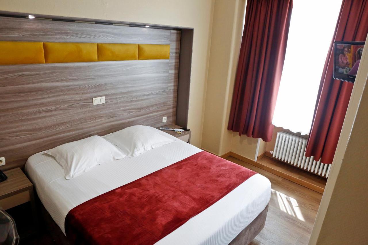 Hotel De France Saint-Gilles Εξωτερικό φωτογραφία