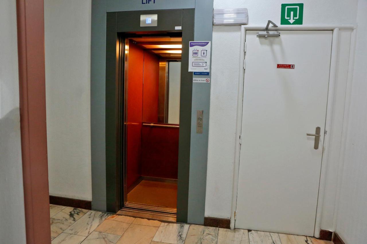 Hotel De France Saint-Gilles Εξωτερικό φωτογραφία