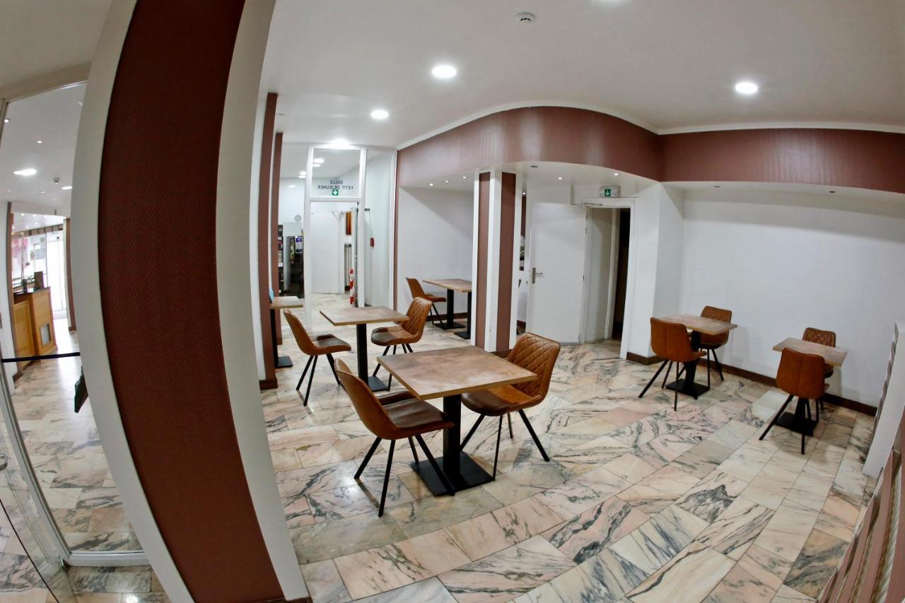 Hotel De France Saint-Gilles Εξωτερικό φωτογραφία