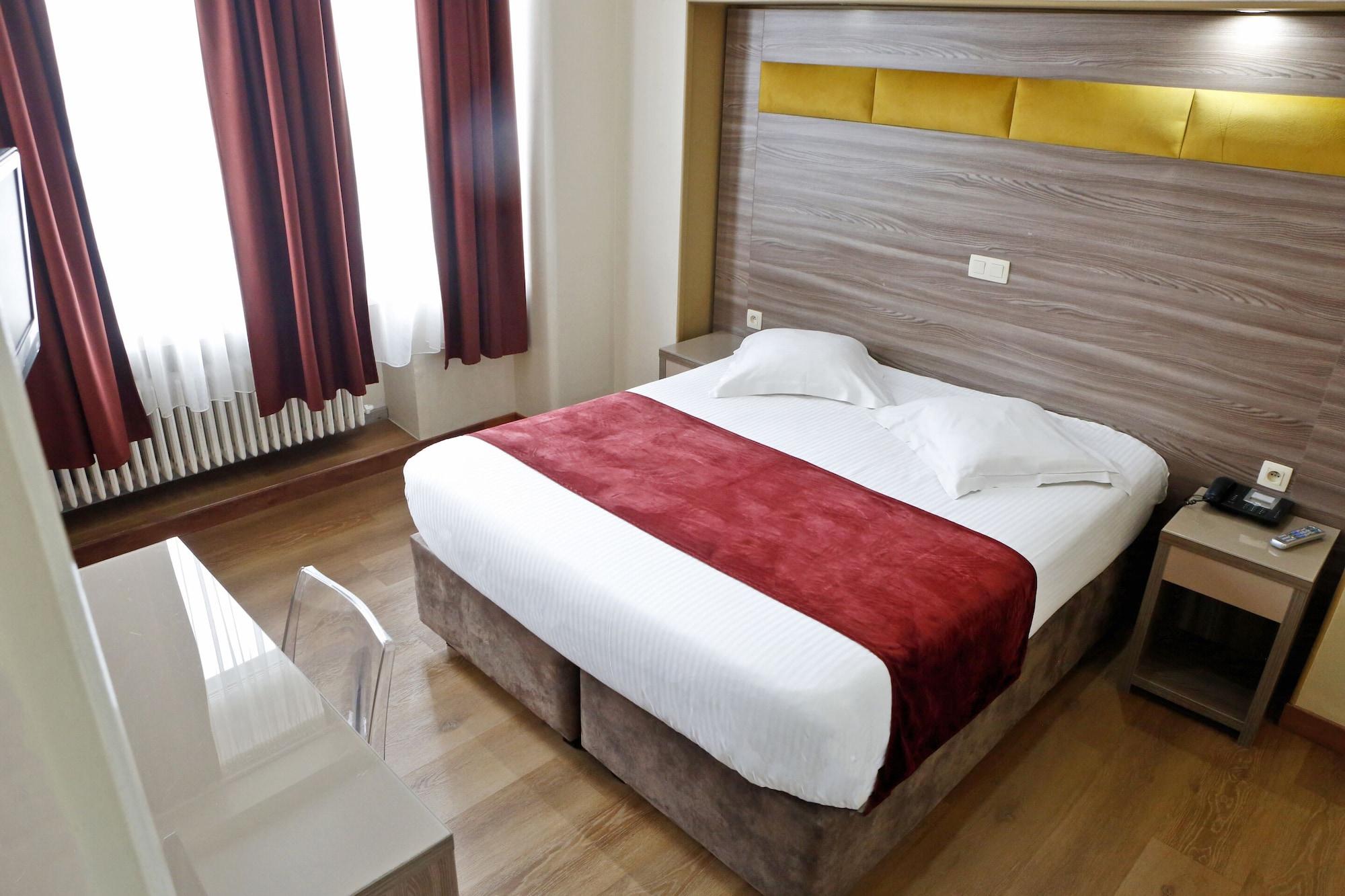 Hotel De France Saint-Gilles Εξωτερικό φωτογραφία