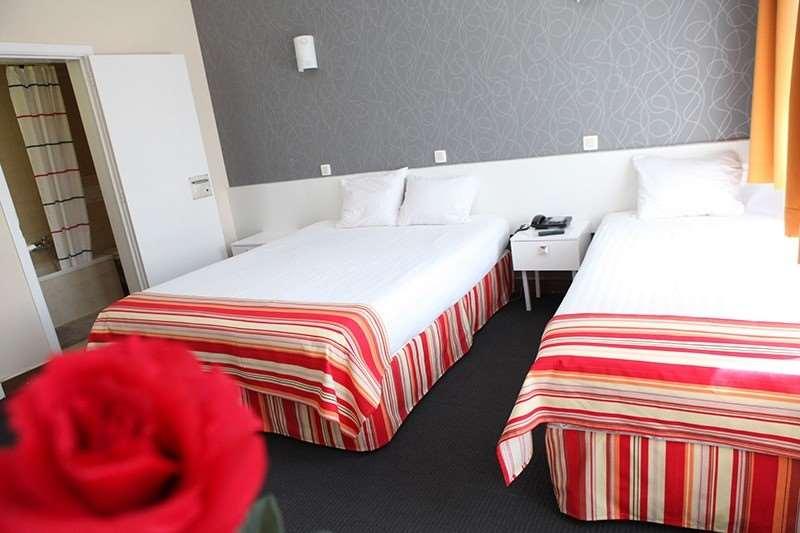 Hotel De France Saint-Gilles Δωμάτιο φωτογραφία